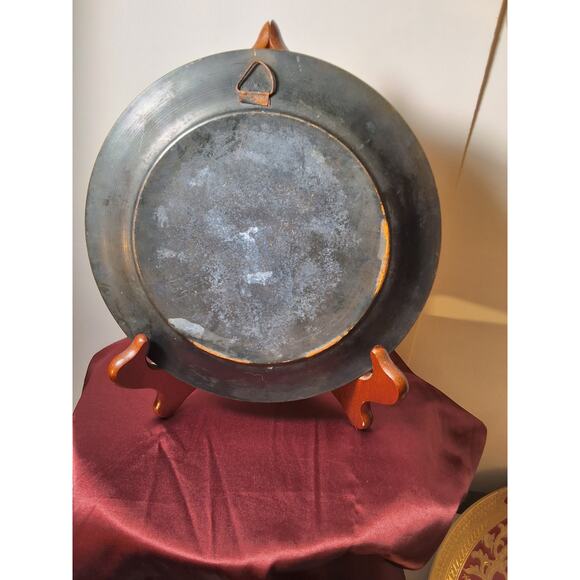 Egyptians Royal wife's vintage copper etched wall hanging plate - Picture 4 of 4